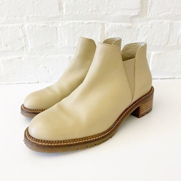 Anthropologie || Seychelles Heart of Gold Ankle Booties Off White Ivory 6.5