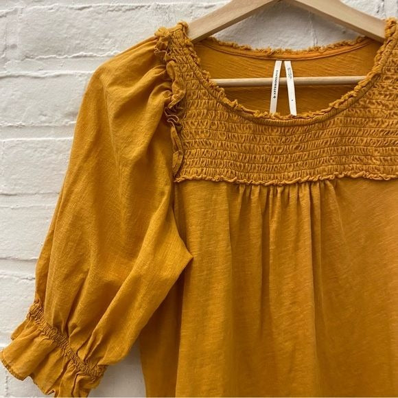 Anthropologie || Smocked Puff-Sleeve Knit Top Gold Small