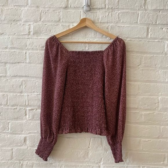 Madewell || Lucie Bubble-Sleeve Smocked Top in Cottage Garden Maroon Small