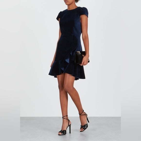 Alice + Olivia || Enid Velvet Mini Dress Ruffle Navy Blue 6