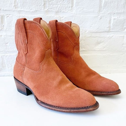 Tecovas || The Lucy Short Suede Western Cowboy Boots in Desert Rose Pink 8.5