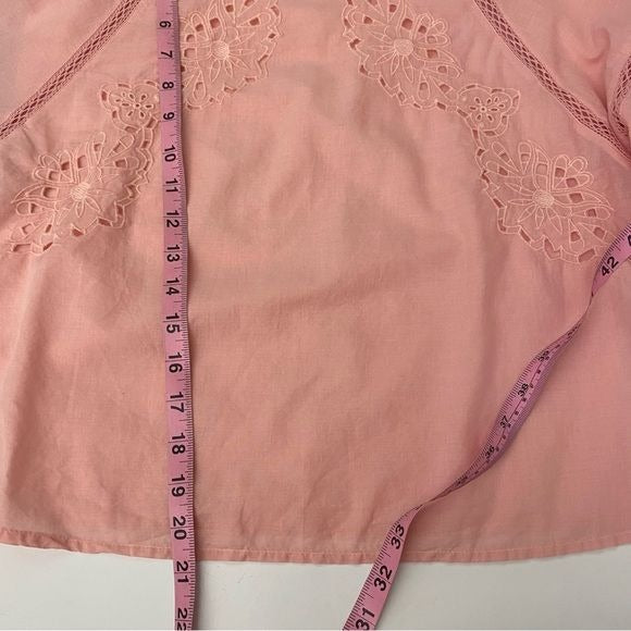 Zara || Embroidered Eyelet Blouse in Chalk Pink Puff Sleeve Medium