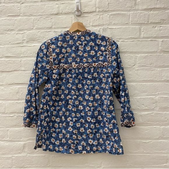 Anokhi || Pintucked Block Print Floral Blouse in Cornucopias Floral Blue Small