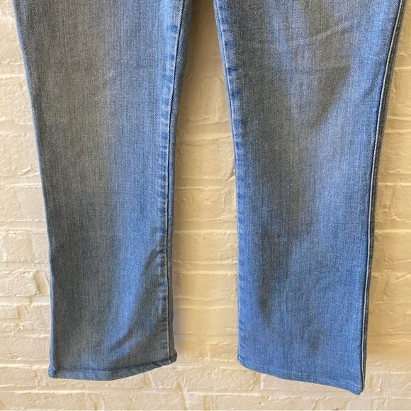 7 for All Mankind || A-Pocket Stretch Bootcut Flare Jeans Light Wash 29