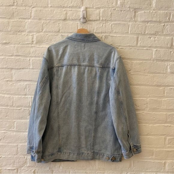 Madewell || The Oversized Trucker Jean Denim Jacket in Fitzgerald Light Wash XL