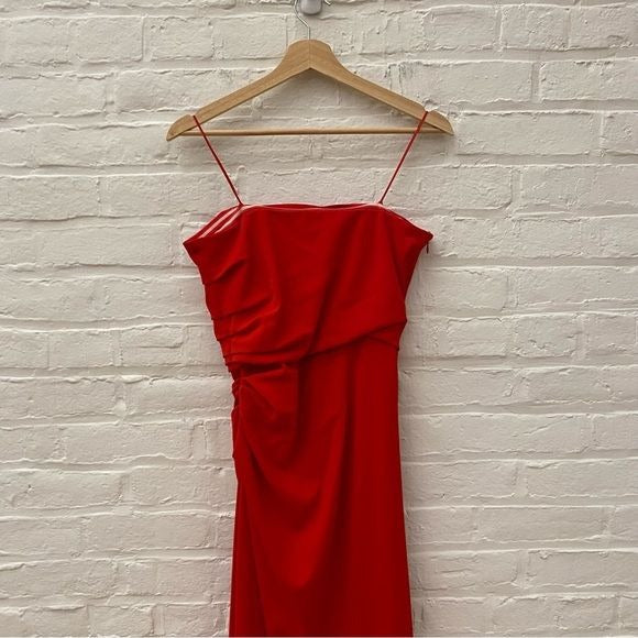 Badgley Mischka || Beauty in a Bottle Strapless Trumpet Gown Ruched Red 8