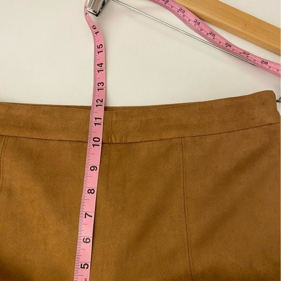 Ann Taylor || Faux Suede The Wide Leg Crop Pants Camel 8 NWT