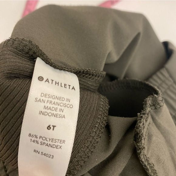 Athleta || Brooklyn Jogger in Mountain Olive Light Green 6T 6 Tall