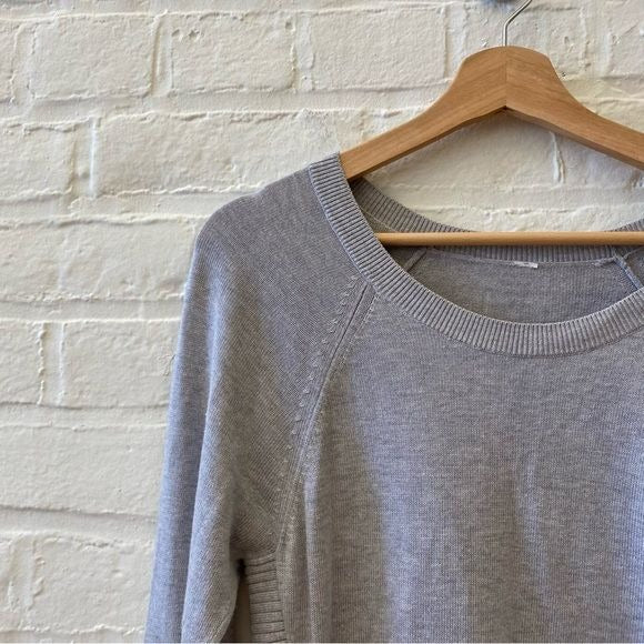 Lululemon || Hello Aloe Pullover Sweater Heathered Silverscreen Gray 8 ?