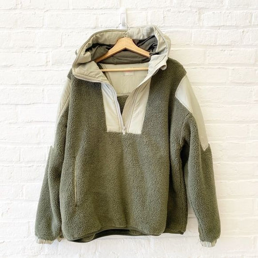 Free People || FP Movement Lead the Pack Pullover Fleece Green Large