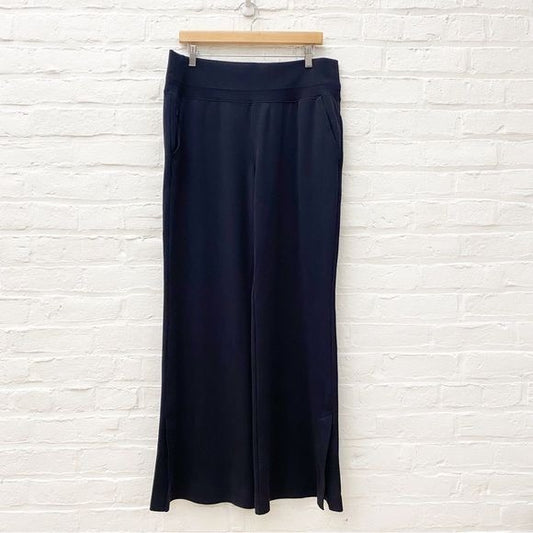 Athleta || Venice Flare Pant Black Large