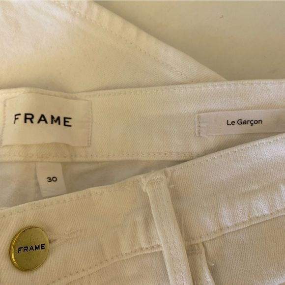 FRAME Denim || Le Garcon Mid Rise Straight Boyfriend Jeans Blanc White 30