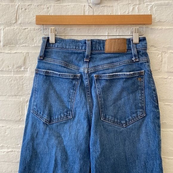 Madewell || Balloon Jeans Medium Wash Wide Mom Tapered 24