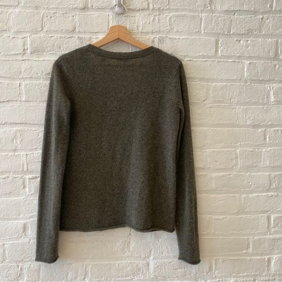 Atm Anthony Thomas Melillo || 100% Cashmere V-Neck Sweater In Safari Green Small