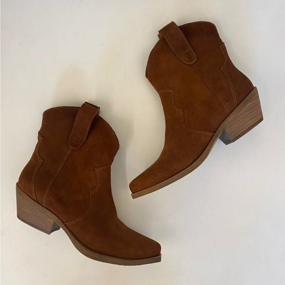 Steve Madden || Wizz Snip Toe Western Cowboy Boots Brown Suede 8.5