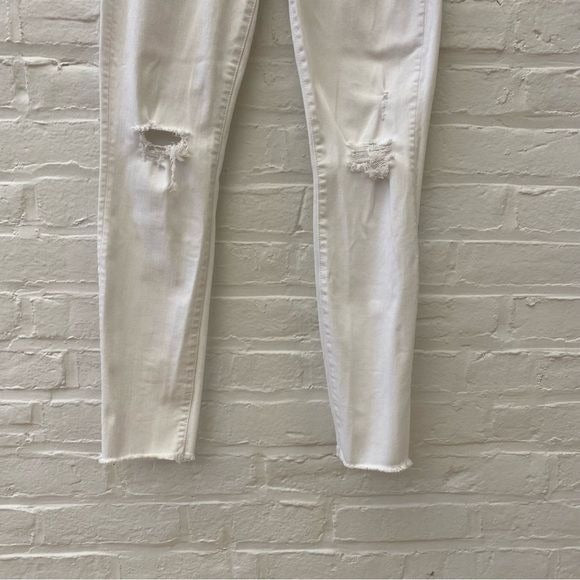 MOTHER || The Looker Ankle Fray Jeans Little Miss Innocent? Distressed White 28