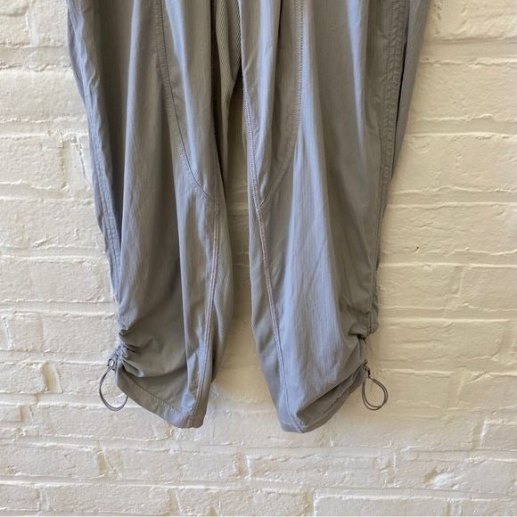 Lululemon || Dance Studio Crop 25" Silver Drop Gray 6