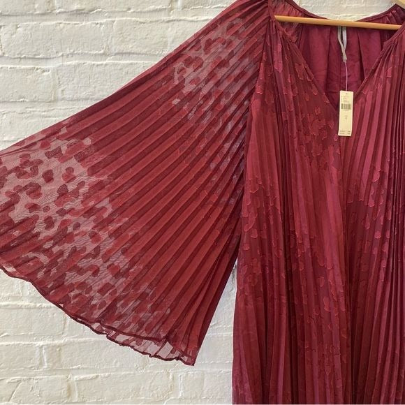 Anthropologie || Toulon Pleated Swing Dress Burgundy Medium NWT