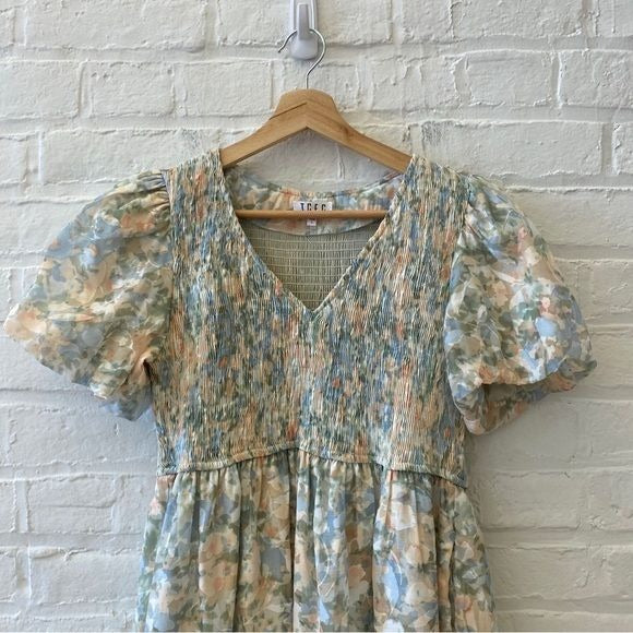 TCEC || Tiered Smocked V-Neck Dress Watercolor Floral Large