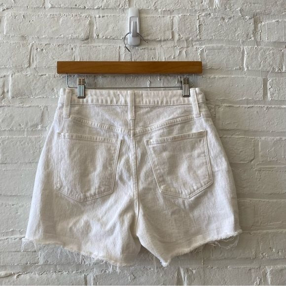 Madewell || Curvy High-Rise Denim Shorts in Tile White Raw Hem 27