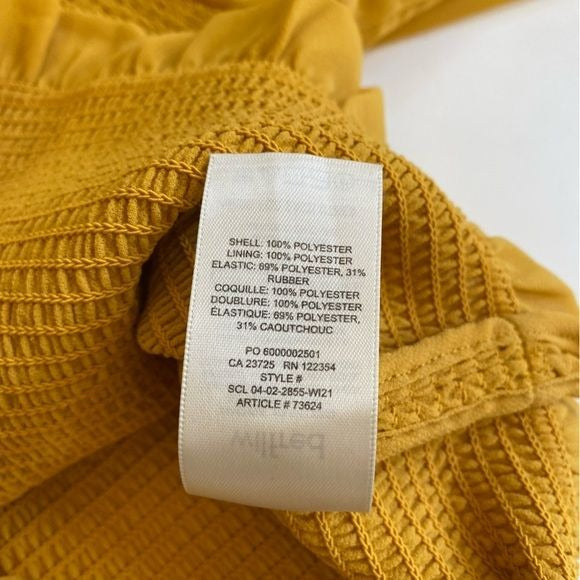 Aritzia || Wilfred Tempest Blouse Smocked Asher Sleeve Yellow Gold Medium