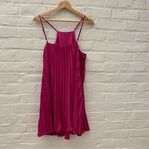 Le Lis || Pleated High Neck Mini Dress Fuchsia Magenta Pink Medium