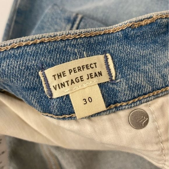 Madewell || The Perfect Vintage Jean Raw Hem in Ellicott Wash Medium Blue 30