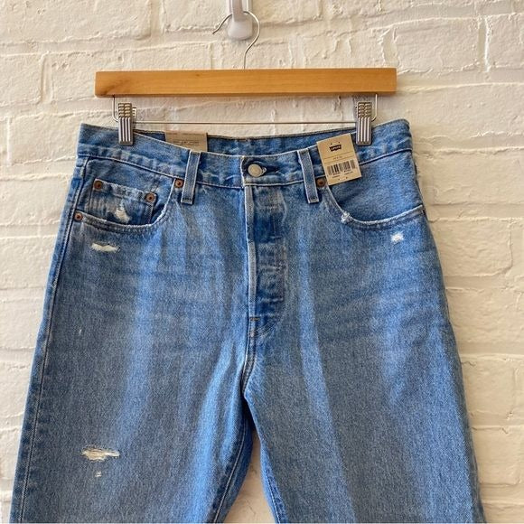 Levi's || 501 Cropped Jean in Athens Break Distressed Blue 29 NWT