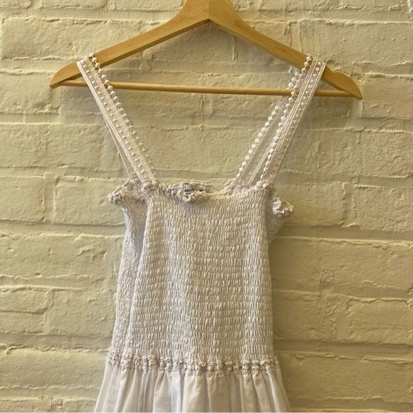 Charo Ruiz Ibiza || Stelle Smocked Mini Dress Tiered Crochet Trim White Mediun