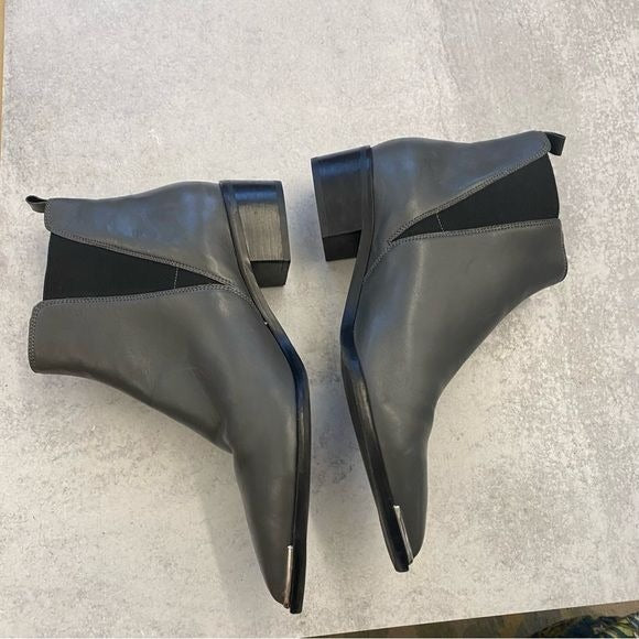 Marc Fisher || Yale Chelsea Boot Smooth Leather Gray 8.5