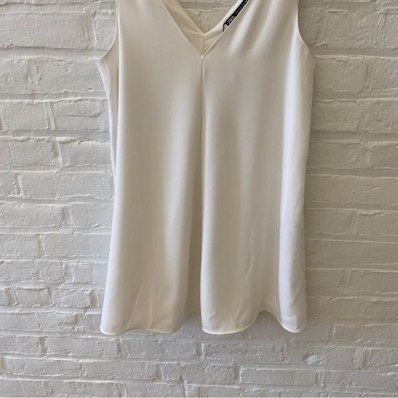 Zara || V-Neck A-Line Mini Dress Solid White Medium NWT