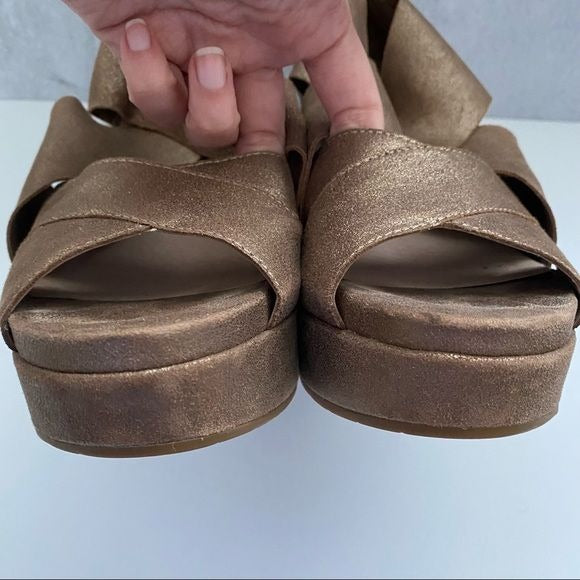 Eileen Fisher || Bella Metallic Platform Wedges Metallic Bronze 9