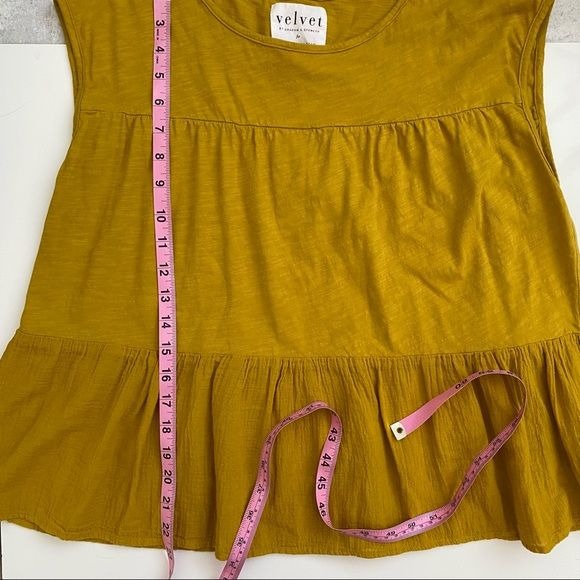 Anthro || Velvet Kirby Babydoll Top Yellow Small