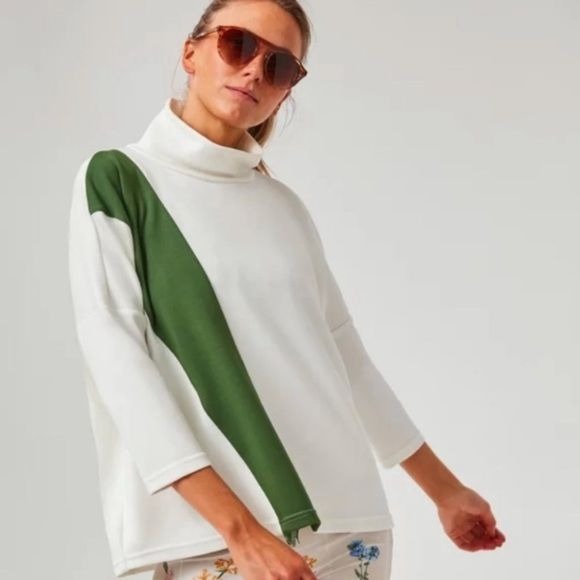 Tuckernuck || Funnel Ally Swing Sweatshirt Slash Pullover White Green XL XXL