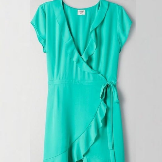 Aritzia || Sunday Best Savoy Wrap Dress Irish Moss Green 4 NWT