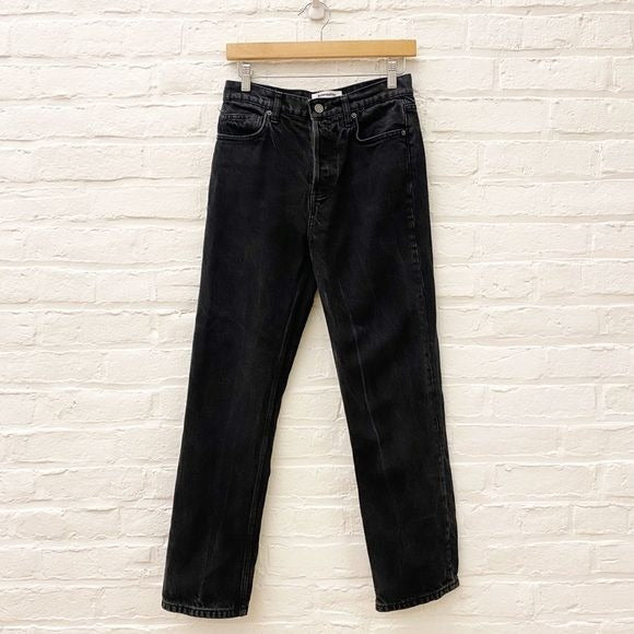 Reformation || Cynthia High Rise Straight Jeans in Seattle Black Wash 27