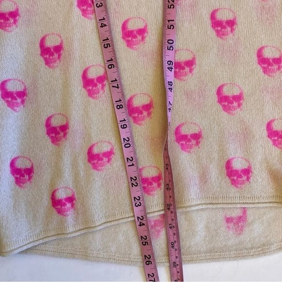 360 Skull Cashmere || Skull Print Crew Sweater Jumper Primrose Hot Pink Ivory M