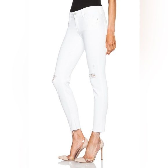 MOTHER || The Looker Ankle Fray Jeans Little Miss Innocent? Distressed White 28