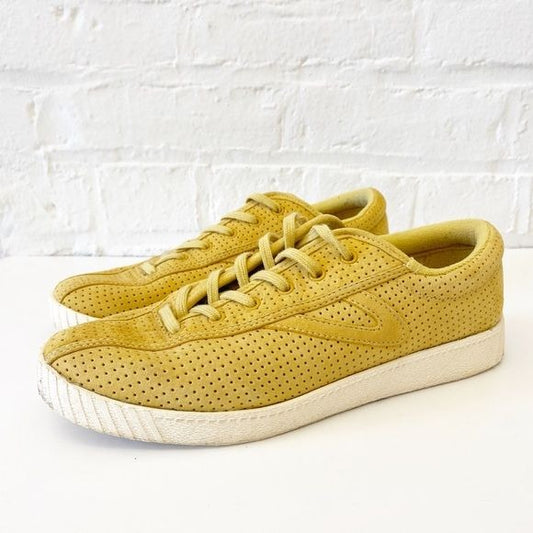 Madewell x Tretorn || Nylite Sneakers Perforated Suede Golden Apple Yellow 9