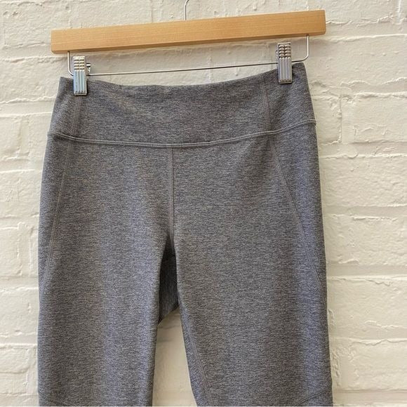 Outdoor Voices || Dipped 7/8 Leggings Warmup Graphite Gray Colorblock Small