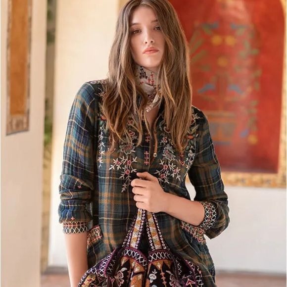 Johnny Was || Workshop Embroidered Plaid Tunic Button Down Floral Blue Small