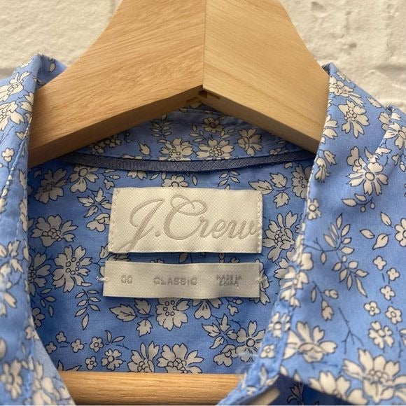 J. Crew || Classic fit Short Sleeve Shirt in Liberty Fabric Capel Floral Blue 00