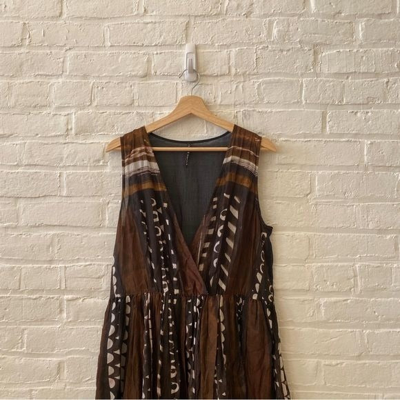 Liviana Conti || Cotton Gauzey Abstract Printer Dress Brown IT 46 US 10