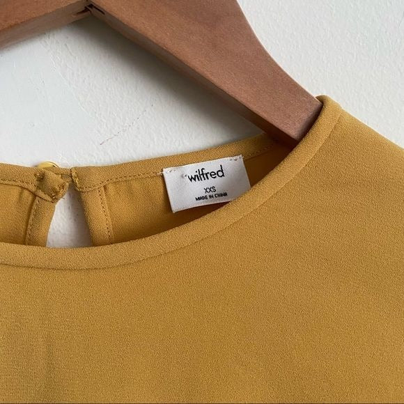 Aritzia || Wilfred Eleanora Blouse Cinched Crop Mustard Gold Yellow XXS