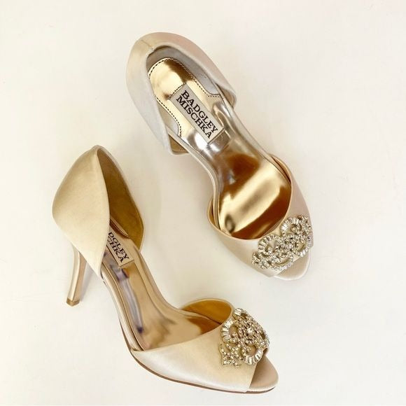 Badgley Mischka || Dana d'Orsay Pumps Bridal Jeweled Satin Ivory Cream 6.5