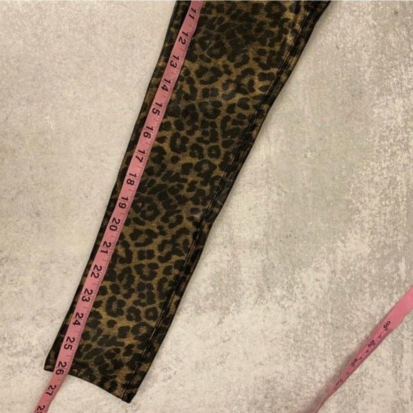 SPANX || Leopard Faux Leather Leggings Medium Petite