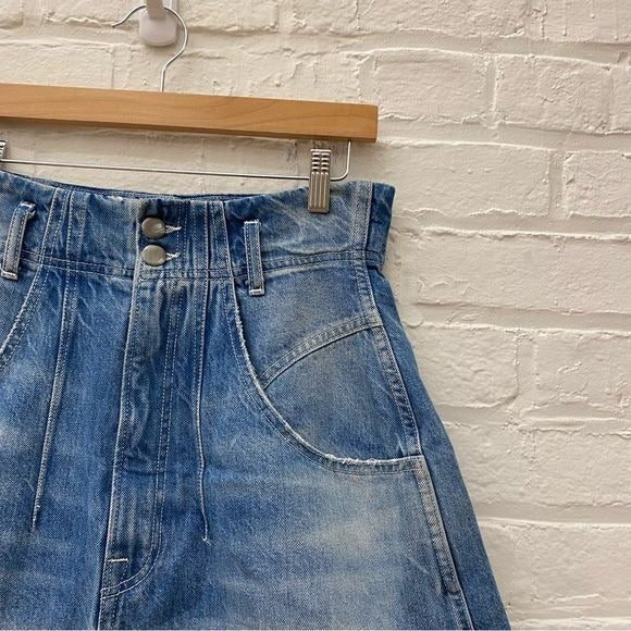 Frame || High Rise Darted Wide Leg Denim Jean Shorts Long Raw Hem Blue 27