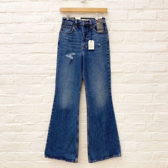 Levi’s || Premium 70’s High Flare Jeans Distressed Blue 25 x 32 NWT