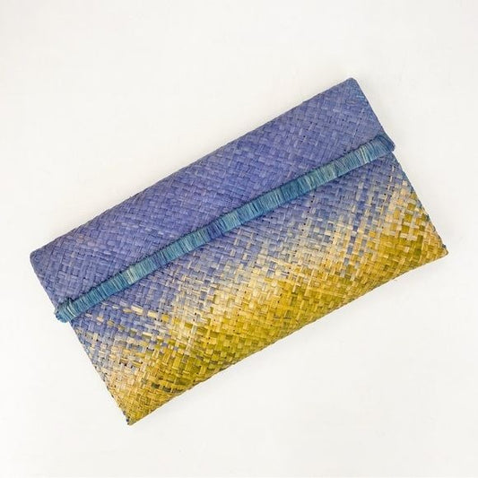 Mar Y Sol || Ombre Woven Raffia Clutch Blue