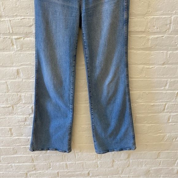 Madewell || High-Rise Flare Jeans in Caine Wash Denim Retro 70s Blue 24